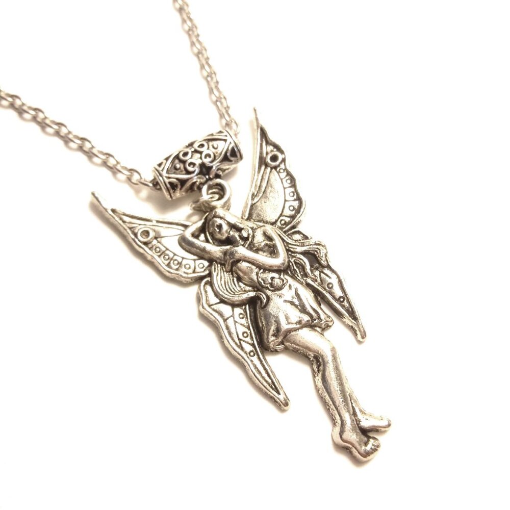 Lagertha Viking Norse Queen Necklace